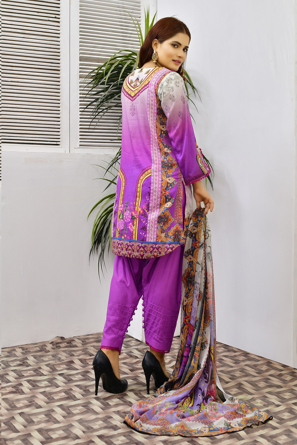 LD-002 - Embroidery Printed Lawn 3PC (6817078935651)